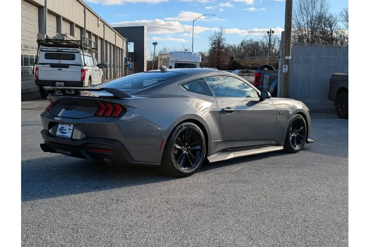 $39000 : Ford Mustang 2024 GT 2dr Fas image 6