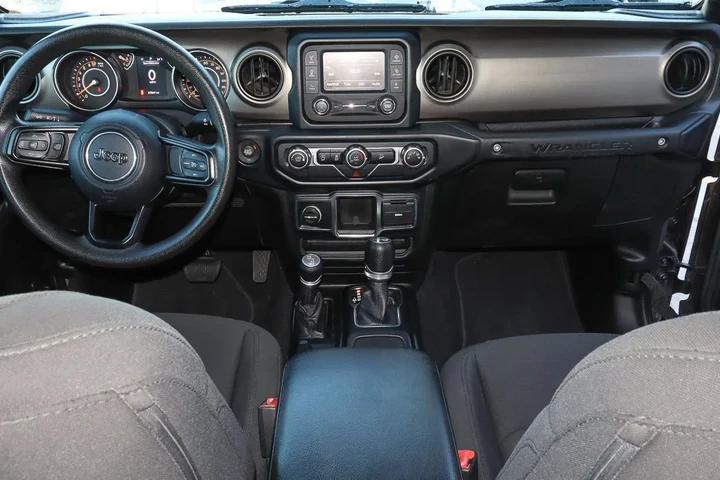 $21988 : 2019 Wrangler Sport 4x4 image 10