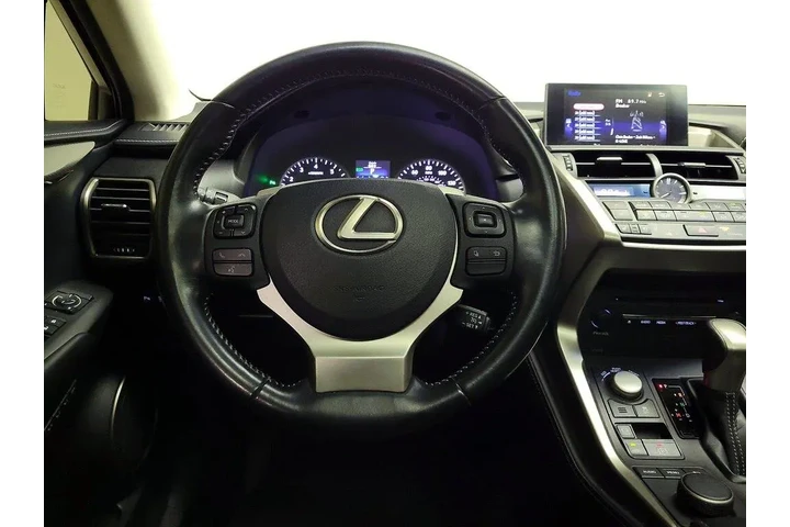 $21998 : Lexus NX 200t 2017 4dr Cross image 10
