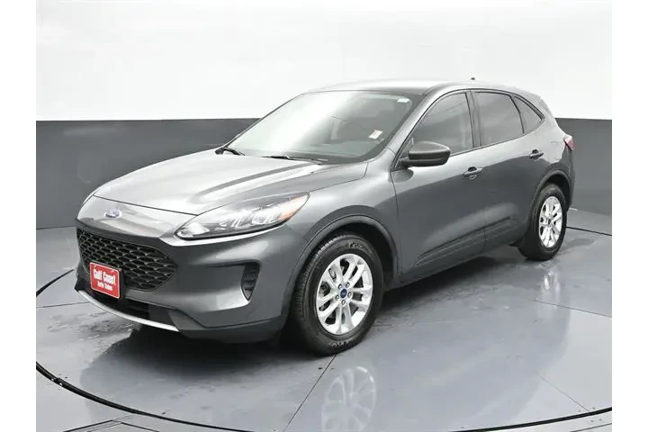 $17991 : Ford Escape 2022 S 4dr SUV image 1