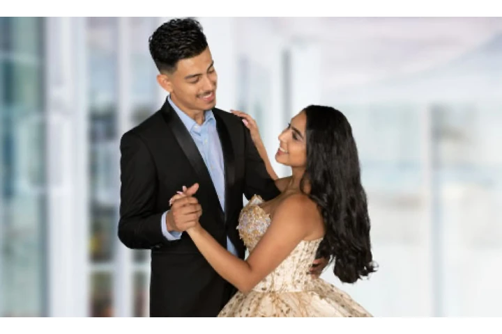 Bella's Shophie's Boutique image 6