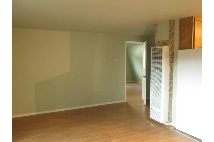 $1050 : Barrio seguro de Fullerton image 7