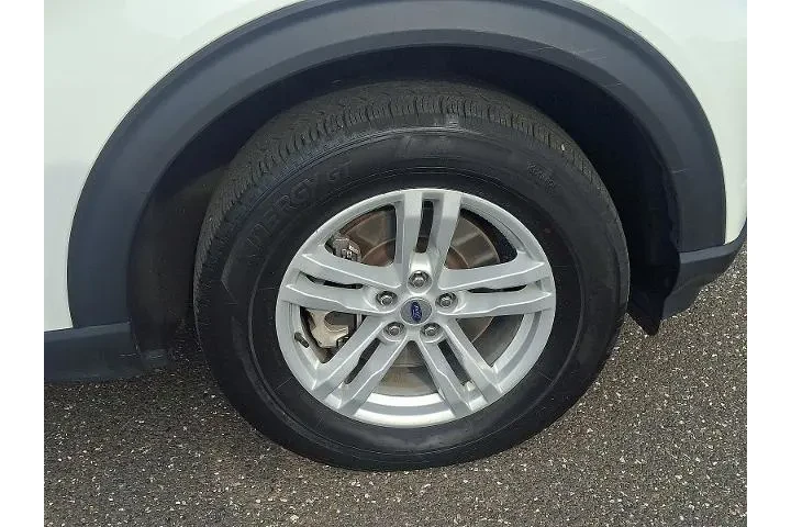 $34478 : Ford Explorer 2023 AWD XLT 4 image 8