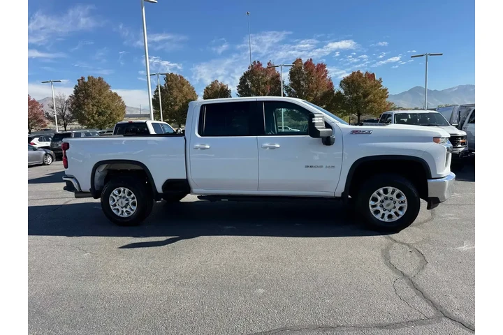 $39995 : Chevrolet Silverado 3500HD 2 image 9