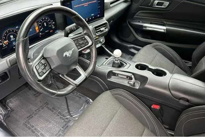 $39476 : Ford Mustang 2024 GT 2dr Fas image 4