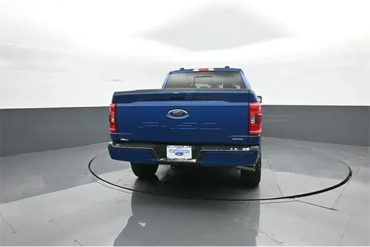 $39911 : Ford F-150 2023 4x4 XLT 4dr image 7