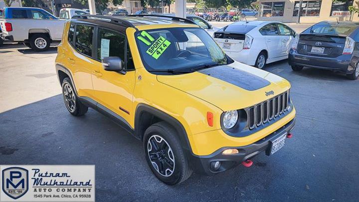 2017 Renegade Trailhawk 4WD image 1