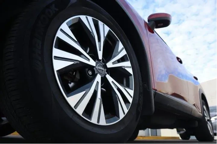 $21754 : Nissan Rogue 2023 AWD SV 4dr image 10