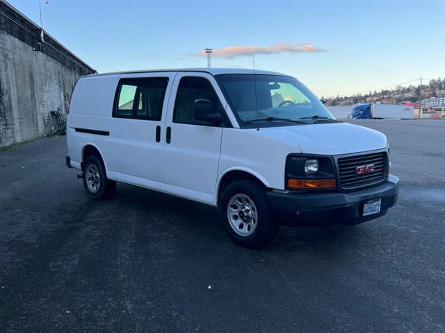 $10888 : 2011 GMC Savana 1500 image 9