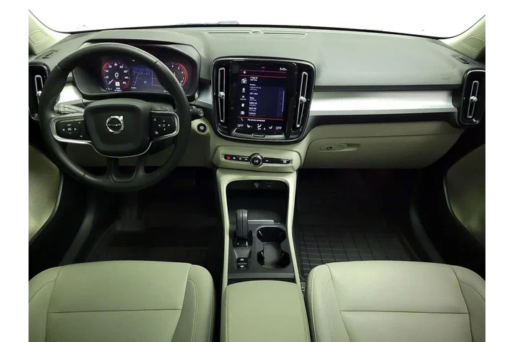 $24998 : Volvo XC40 2021 AWD T5 Momen image 9