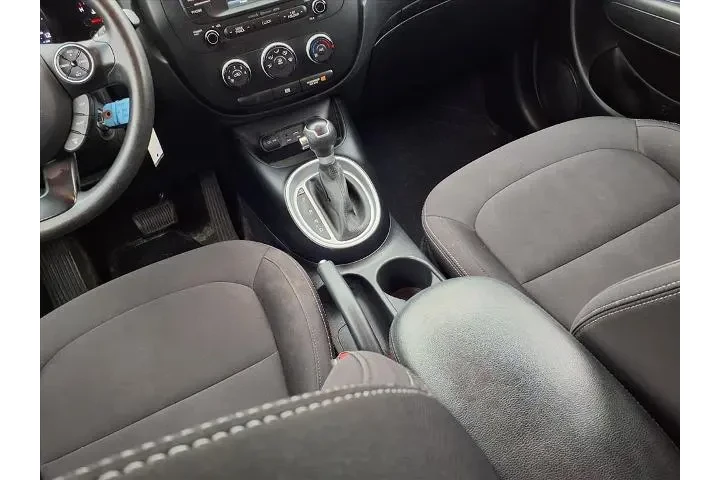 $7532 : Kia Soul 2016 4dr Crossover image 8