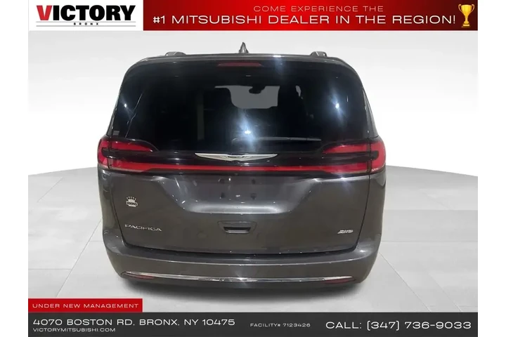 $20028 : Chrysler Pacifica 2021 AWD T image 5