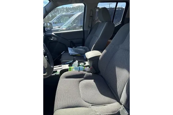 $19000 : Nissan Frontier 2019 4x2 S 4 image 6