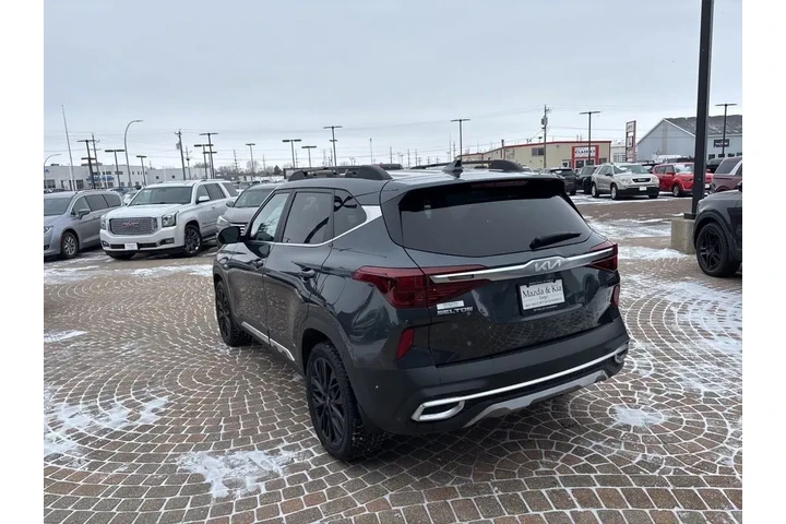 $21497 : 2023 Seltos Nightfall image 7