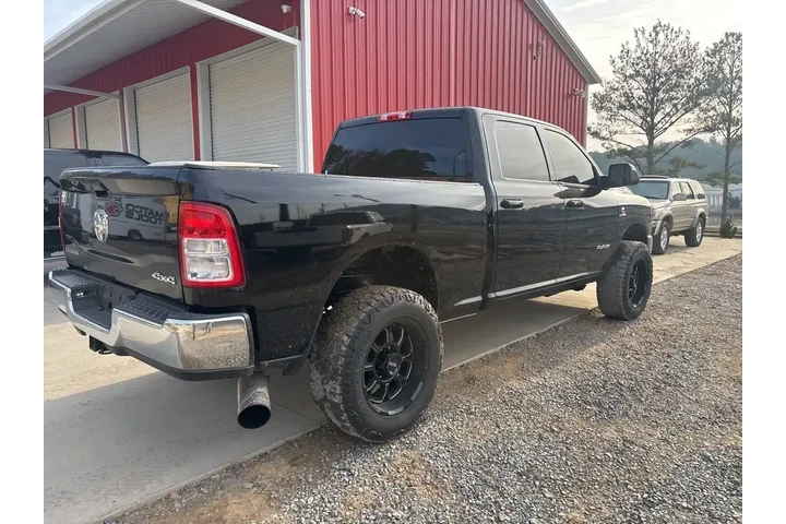 $40000 : Ram 2500 2020 4x4 Big Horn 4 image 3