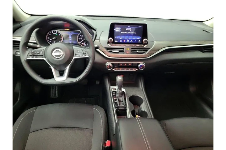 $22998 : Nissan Altima 2025 2.5 SV 4d image 9