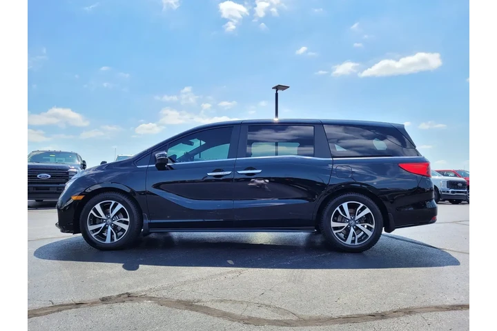 $39795 : Honda Odyssey 2024 Touring 4 image 7