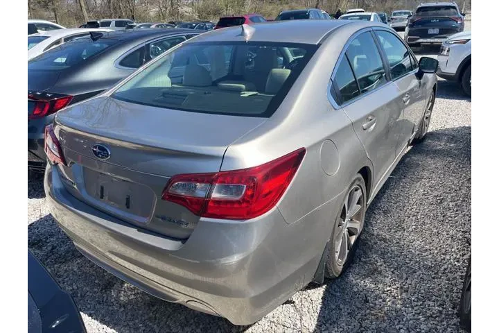 $7633 : Subaru Legacy 2016 AWD 2.5i image 5