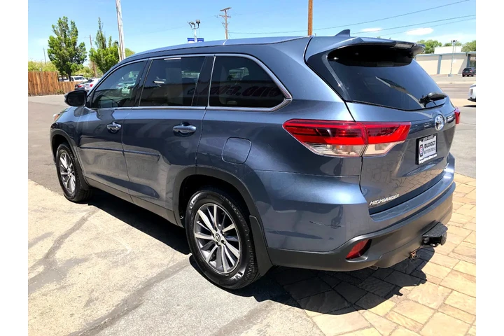 $22990 : 2019 Highlander XLE AWD V6 image 4