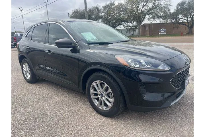 $18995 : Ford Escape 2022 SE 4dr SUV image 4