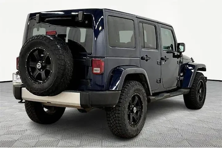 $15490 : Jeep Wrangler Unlimited 2013 image 2