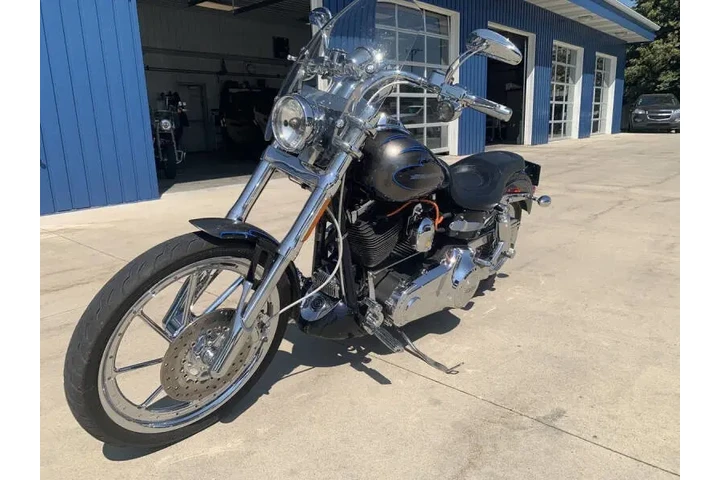 $11990 : 2007 Harley-Davidson Dyna CVO image 3