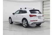 $28998 : Audi Q5 2021 AWD quattro Pre thumbnail