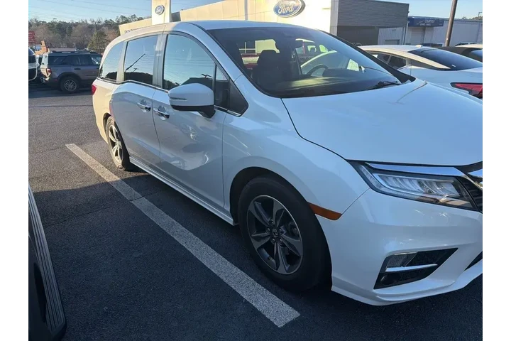 $22135 : Honda Odyssey 2018 Touring 4 image 3