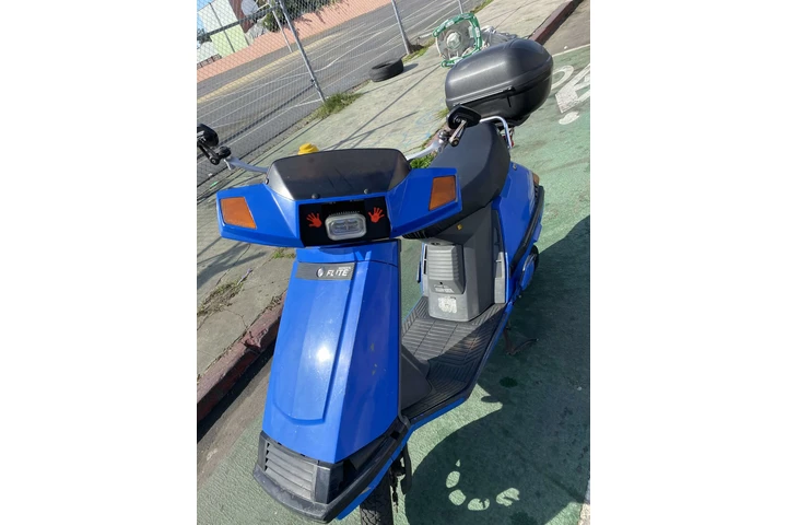 $1250 : Honda Elite H80 1987 for sale image 4