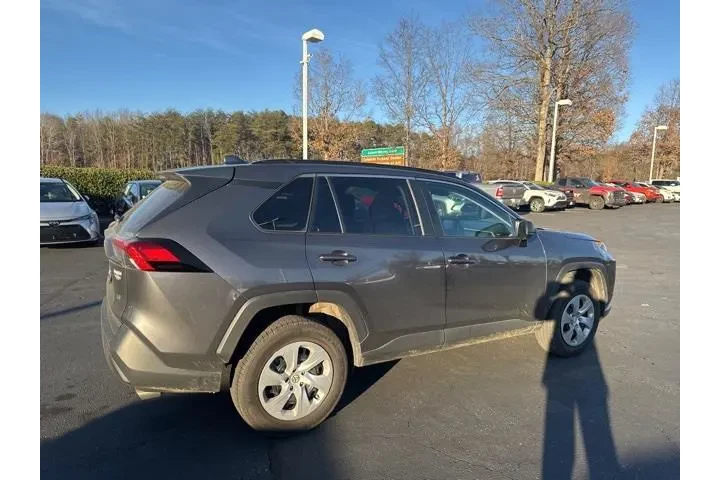 $22229 : Toyota RAV4 2019 LE 4dr SUV image 7