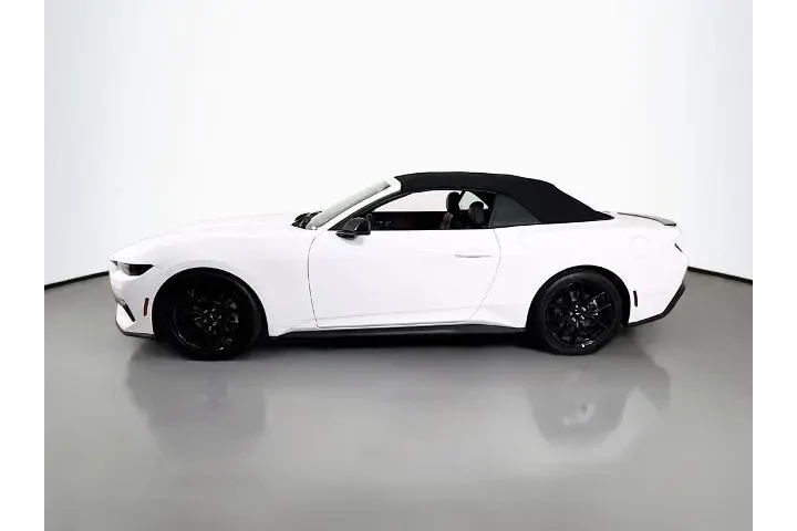 $38750 : Ford Mustang 2025 EcoBoost P image 4