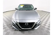 $14900 : Nissan Altima 2022 2.5 SR 4d thumbnail