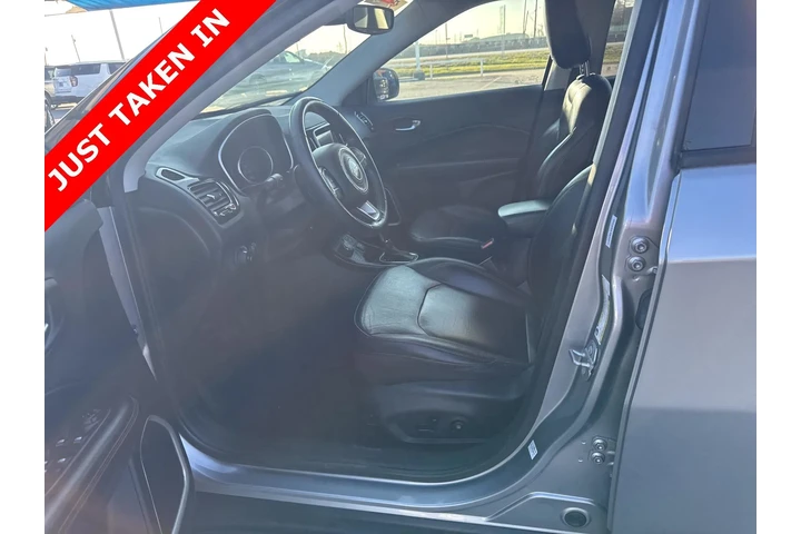 $17740 : Jeep Compass 2019 4x4 Limite image 9