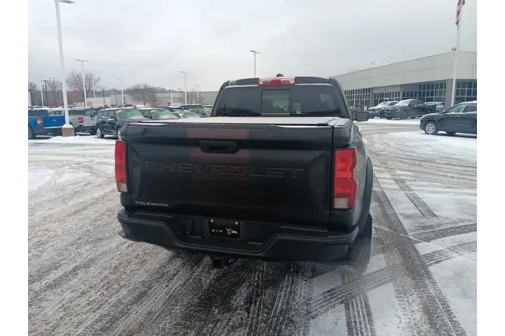 $34500 : Chevrolet Colorado 2024 4x4 image 9