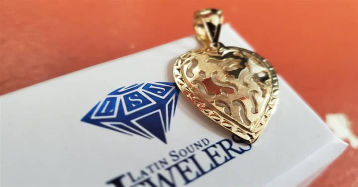 Latin Sound Jewelers image 5