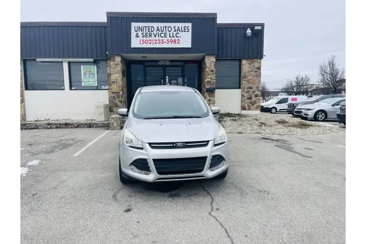 $4500 : 2013 Escape SE image 6