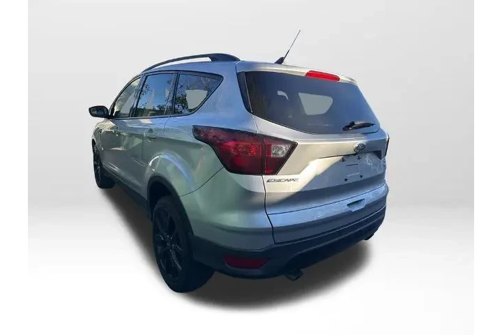 $15825 : Ford Escape 2019 AWD SE 4dr image 6