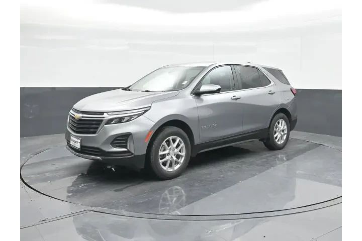 $19848 : Chevrolet Equinox 2023 4x4 L image 1