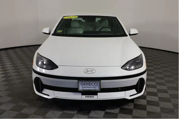 $23500 : Hyundai IONIQ 6 2023 AWD SEL image 3