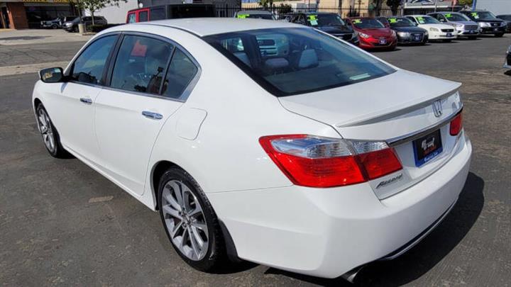 $14995 : 2015 Accord Sport image 9