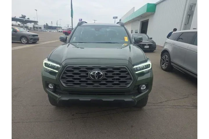 $35900 : Toyota Tacoma 2022 4x2 TRD O image 2
