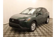 $24995 : Toyota Corolla Cross 2023 LE thumbnail