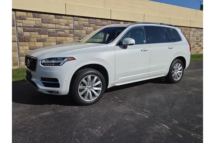 $17650 : Volvo XC90 2018 AWD T6 Momen image 9