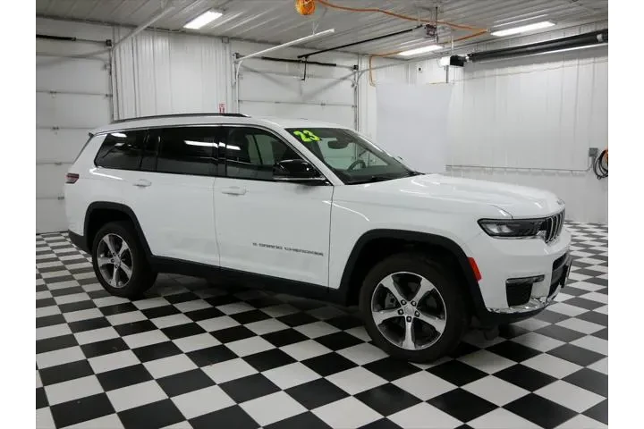 $34598 : Jeep Grand Cherokee L 2023 4 image 1
