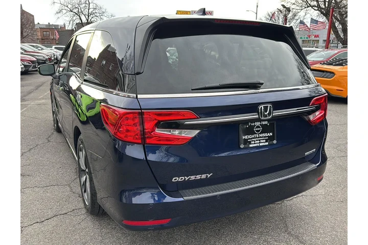 $33890 : Honda Odyssey 2023 Touring 4 image 6