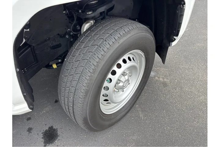 $28000 : 2024 Tacoma 2WD SR image 10