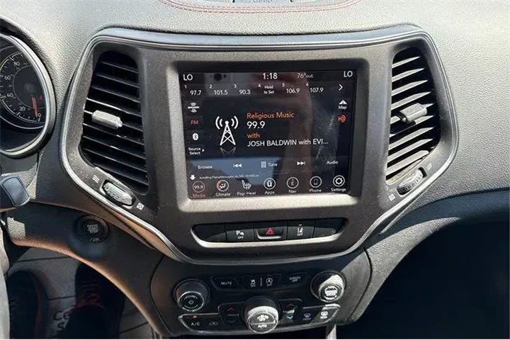 $23933 : Jeep Cherokee 2021 4x4 Trail image 9