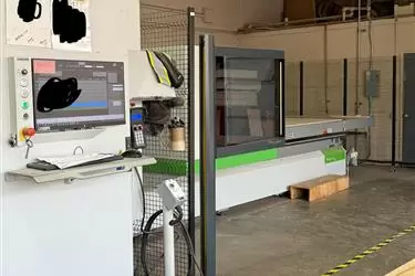 Operador de Máquina BIESSE en Los Angeles