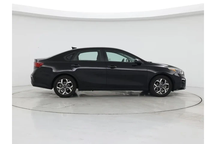 $15998 : Kia Forte 2020 LXS 4dr Sedan image 7