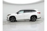 $33998 : Toyota Highlander 2021 AWD X thumbnail